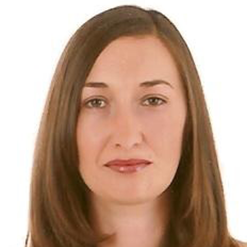 Isabel Ramírez, Gestora Comercial en Faro Real Inmobiliaria