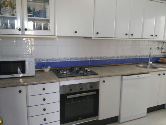 351408-28bd759f