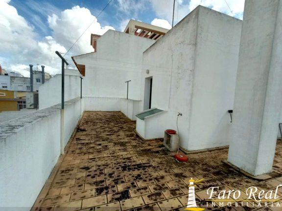 41e1d67d-0000351278